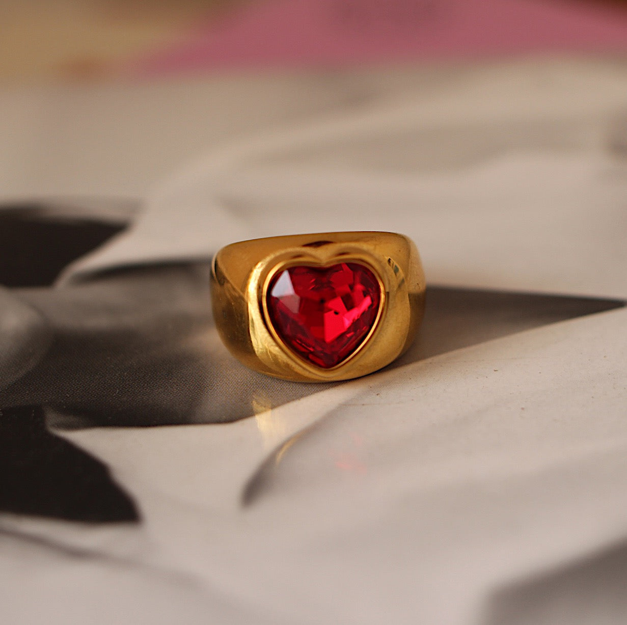Anillo corazón Titanio