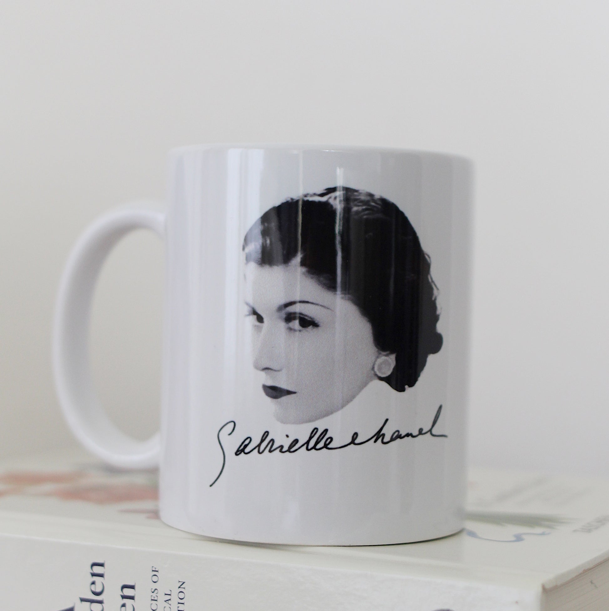 Mugs ICÓNICAS: Coco Chanel