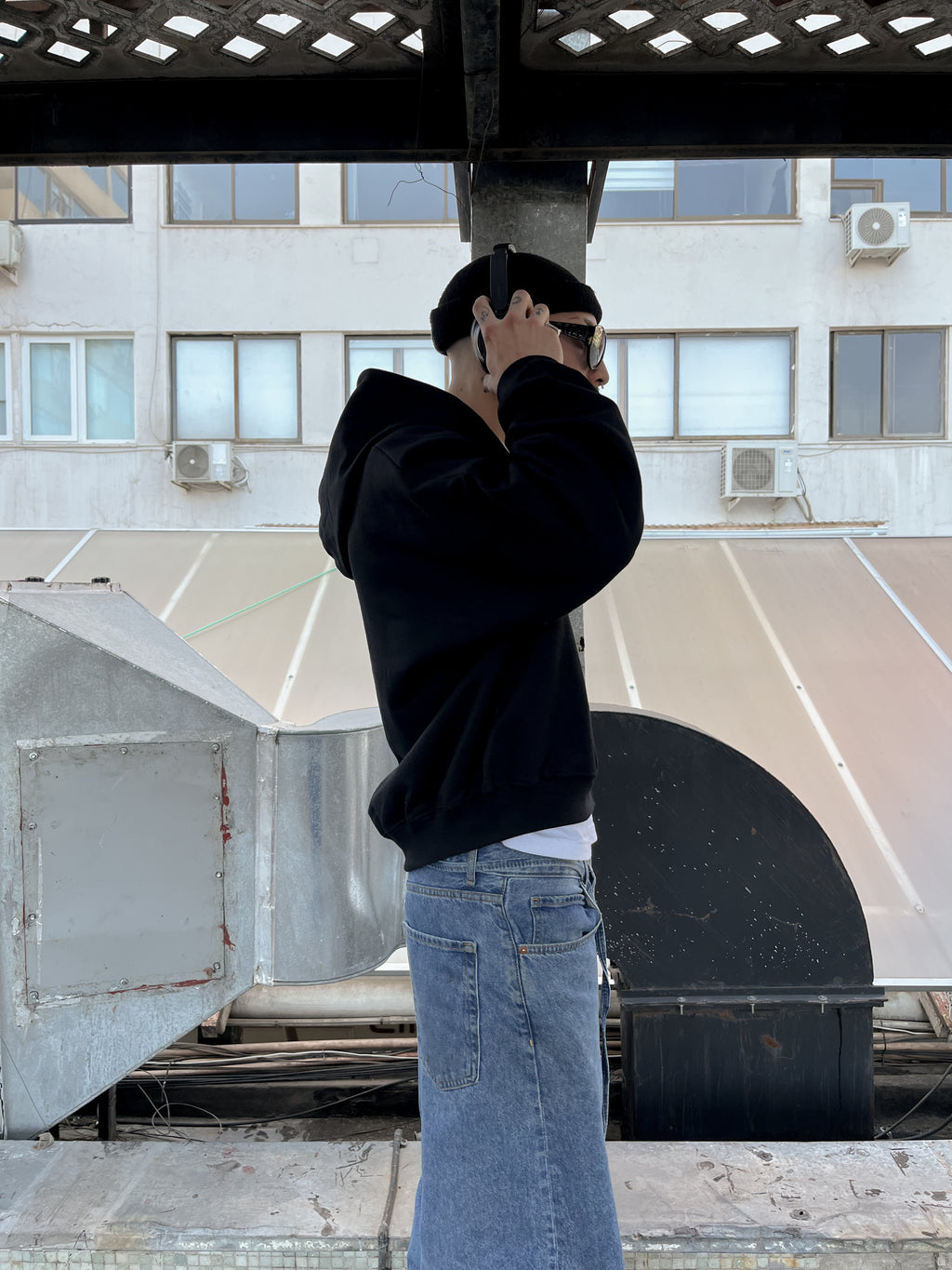 Poleron Abierto Negro Boxy