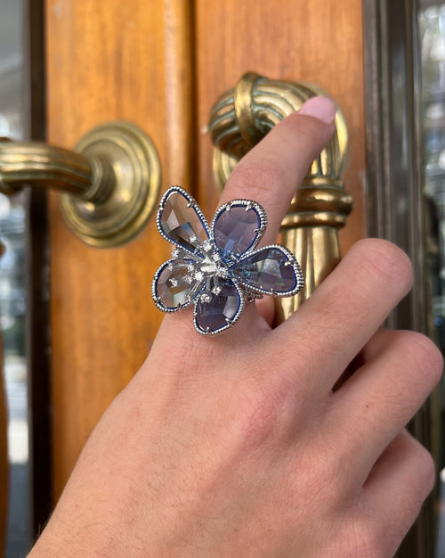 Anillo Ajustable Flor Azul enchapado en plata