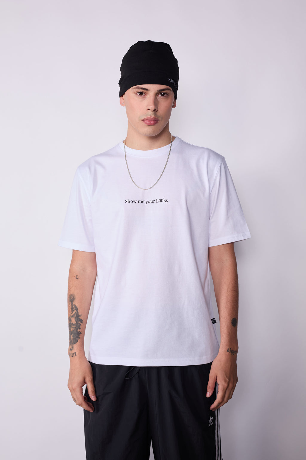 Polera Slim Fit Show me your bOOks.