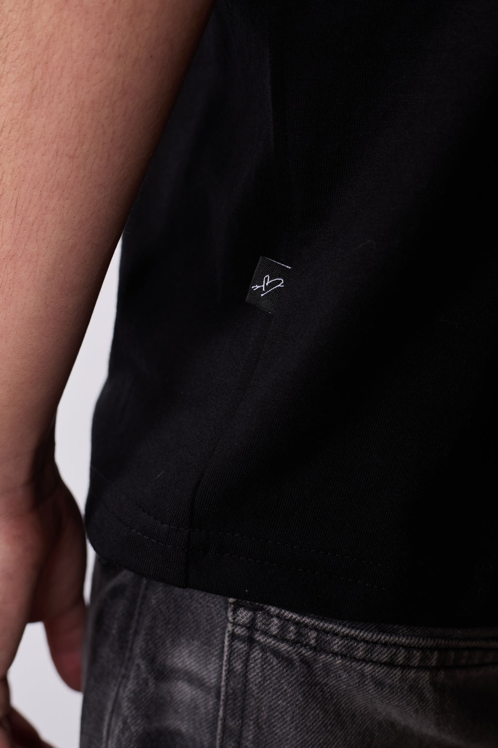 Polera Slim Fit Langosta Negra