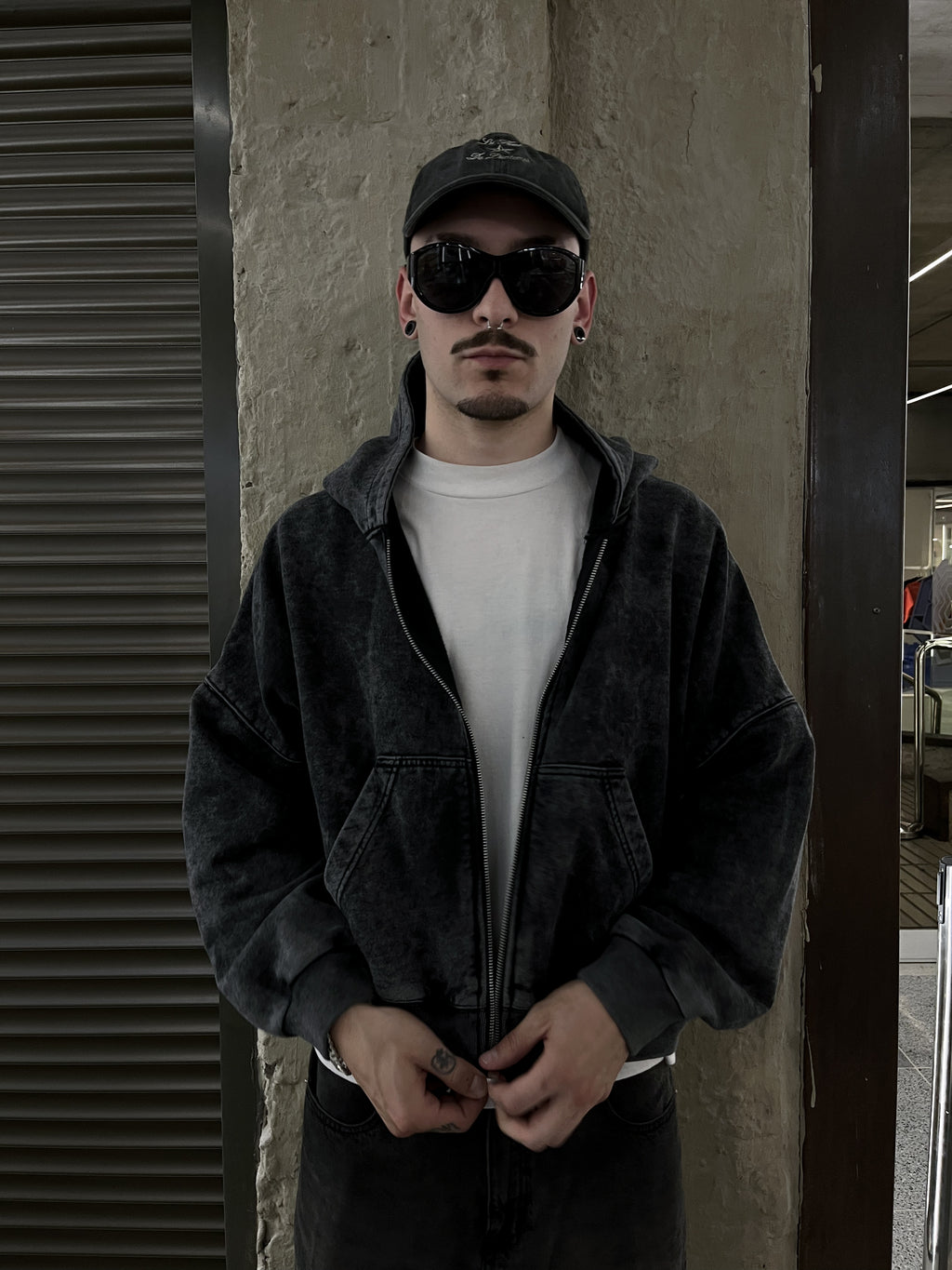 Poleron Abierto Acid Wash Incrustaciones Estrellas